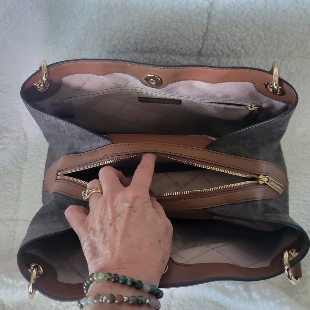 Michael Kors Brown Signature Tote and Wallet Set - Picture 4 of 10